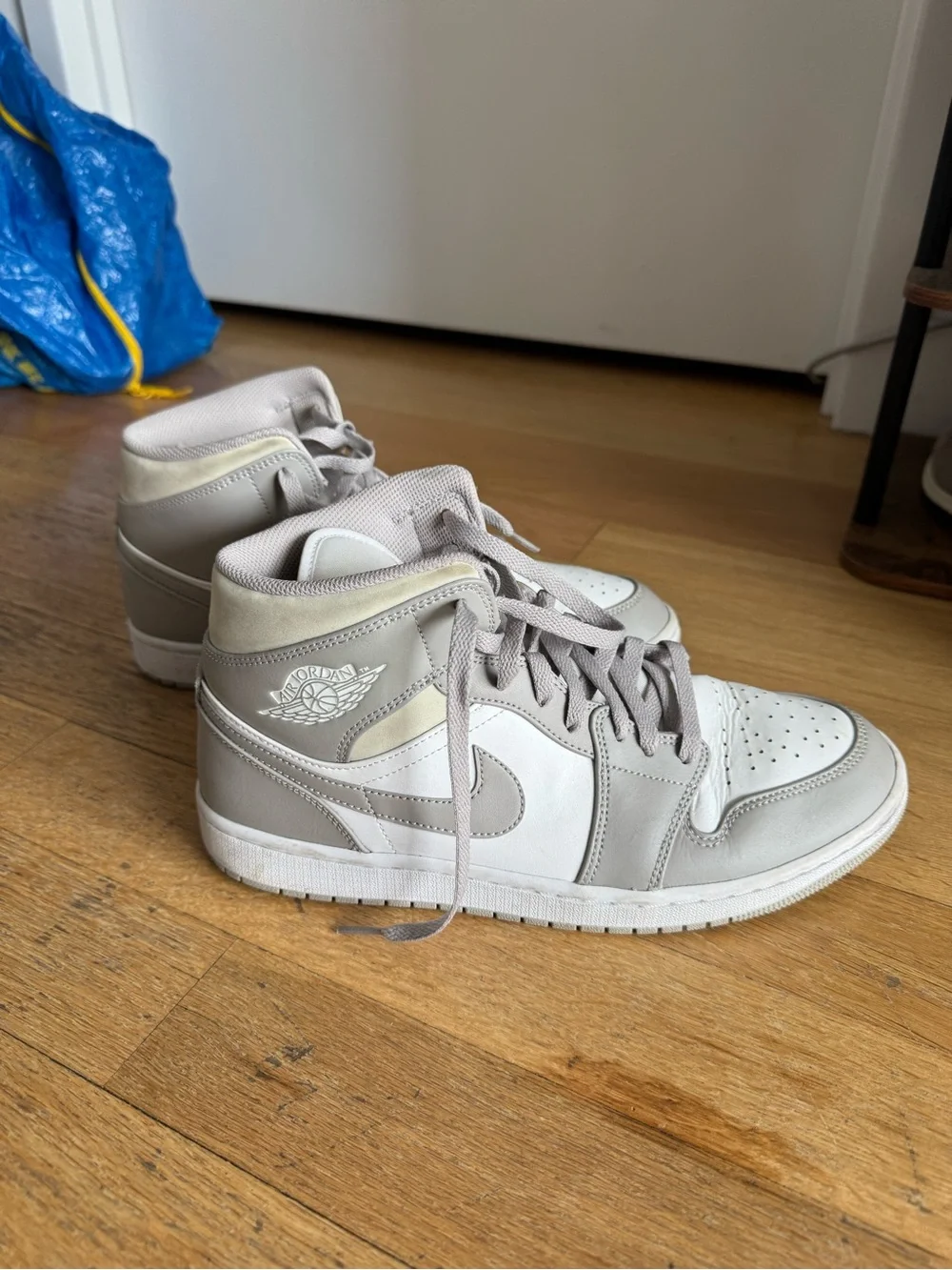 Jordan mid top